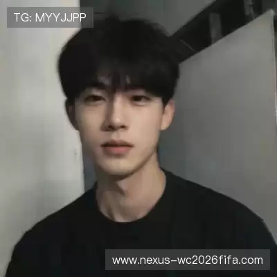 屈俪